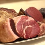 ウシマル - ・千葉県産 自家製 アフェッタートミスト