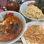 山岡家 - 料理写真: