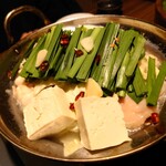 居酒屋 かまどか - 博多風もつ鍋（二人前）