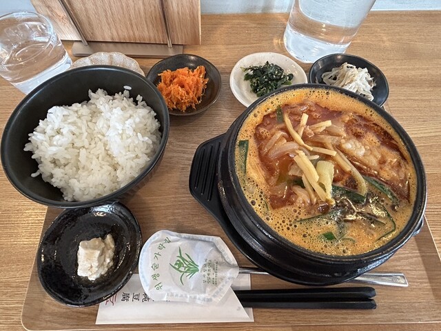 純銀刻印　珈琲具　光隆造など　銀725g 共箱　チヒチサ　東さ7-0811☆2F 帯広純豆腐 （オビヒロスンドゥブ） - 柏林台/韓国料理 | 食べログ