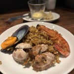バル デ エスパーニャ ペロ - 取り分けていただいたパエリア