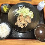 塩梅食堂 - 料理写真:若鶏からあげ定食