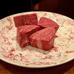 蒼 - 上田高産 特別長期肥育43ヶ月雌牛 “特列な但馬玄" シャトーブリアン