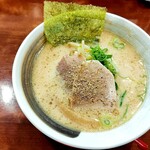 麺屋 誠 元町店 - 白とんこつらーめん