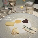 ベージュ アラン・デュカス 東京 - 