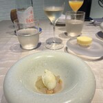 ベージュ アラン・デュカス 東京 - 