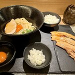 麺屋 二二一 - 