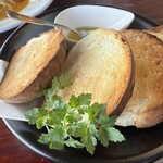 ペスカトーレ - 自家製窯焼きパン美味