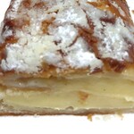 ブーランジェリー ミヤナガ - りんごちゃん断面