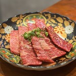 大阪焼肉 うしとみ - 