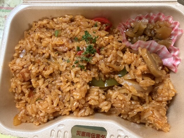 カフェ・コリンズ（米沢）- 静かな喫茶店で本格コーヒーとスイーツを堪能