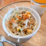 スマイル カフェ ちいさなおうち - ◯サラダ
自家製らしきシッカリ目な味わいの
和風ドレッシングが掛けられていた