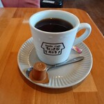 スマイル カフェ ちいさなおうち - ◯コーヒー
抽出されてから少し時間経過してる感があり
軽く薄味な感じがある
苦味と酸味のバランスの良い味わいとなる