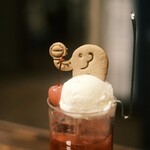 喫茶ゾウメシ - クリームソーダ