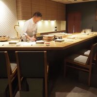 鮨 巳之七 - 店内