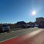 スマイル カフェ ちいさなおうち - 店舗外観、駐車場