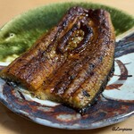 ユニバース - 料理写真:半身は蒲焼として酒肴で