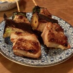 炭火焼食堂 膠 - 