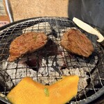 炭火焼肉　萬大 - 