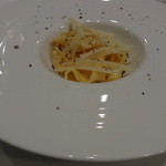 Convivio - カーチョエペペ (4.0)