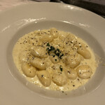 シカゴピザ&ボルケーノパスタ Meat&Cheese Forne - 