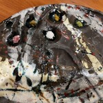 焼鳥 さとり - 1番左の梅塩ほか、薬味5種がのった取り皿