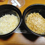 MADE IN JAPAN かにチャーハンの店 - ノーマルチャーハン＆ピリ辛チャーハン