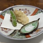 はん田” - 揚げ物①(ふぐ)