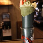 TERAKADO COFFEE - 【2025.12】2025年12月限定・クリスマスピスタチオクレープ(税込1,300円)