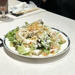 中華ダイニング 煌璃 - シェフの気まぐれサラダ（ハチノスのシーザーサラダ）