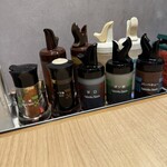 松屋 - 調味料(前列)
