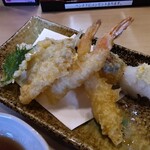 や台ずし - 天ぷら盛り合わせ
