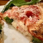東京バルGardenTerrace - ズワイガニだけでなく モッツァレラチーズが たっぷり入っています