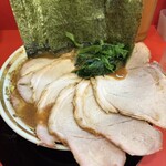 横浜家系ラーメン 裏大輝家 - 料理写真:
