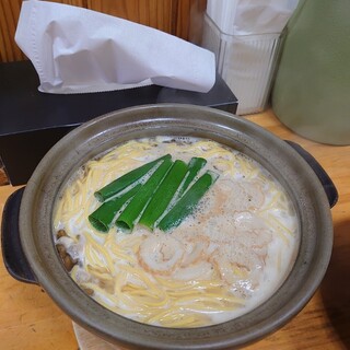 鍋焼きラーメン千秋_0