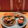 Louis Hamburger Restaurant - 料理写真:【1日限定5食期間限定】12/19〜
『PUFFERFISH CHEESE BURGER¥3,300』
『キリンラガー¥770』
