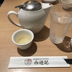 香港飲茶専門店 西遊記 横浜中華街 - 烏龍茶