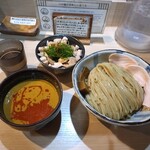 麺屋 さん田 - カレーつけ麺特盛、鶏チャーシュー丼