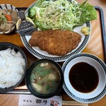 酔月 - とんかつ定食