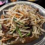 亀喜 - 牛バラもやし炒め定食