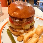 HAMBURGER SHOP 富吉 - 