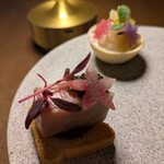 RESTAURANT LUKE with SKY LOUNGE - 「本鮪・キャビア・ビーツ」。こちらはツレに進呈いたしましたとさ。。。あ、キャビアだけでも食べておけばよかったぁ〜