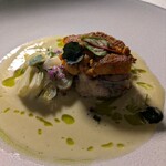 RESTAURANT LUKE with SKY LOUNGE - 「ペシェ」アンコウの身と肝のソテーに焼きネギが添えてあります。弾力のあるアンコウと、ホロホロの肝、初めての食べ方でした。