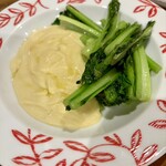 アンディアーモ アッラ ウシータ - 