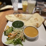 アマラ インドカレー&ナン - 
