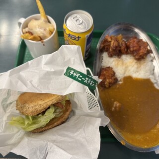 Review list : LUCKY PIERROT Beieria Honten - Suehiro Cho/Hamburger