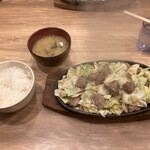 びっくり亭本家 - 