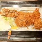 とんかつ多酒多彩 地蔵 - 『大海老フライ』『牡蠣フライ』『リブロースかつ』