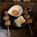 立呑みマルギン - つくねと月見つくね