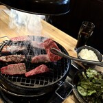 京の虎牛 近江牛焼肉と神戸ビーフ - 